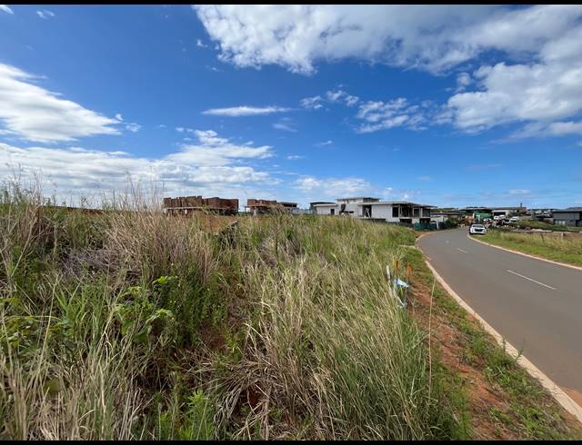 558M² VACANT LAND FOR SALE IN SIBAYA PRECINCT